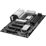 MSI PRO B860-P, Mainboard schwarz/silber