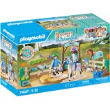 PLAYMOBIL 71637 Horses of Waterfall Moderne Reitschule, Konstruktionsspielzeug 