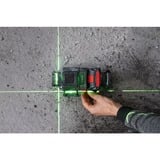 Bosch Akku-Linienlaser GLL 18V-120-33 CG Professional blau/schwarz, Li-Ion Akku ProCORE18V 4,0Ah, grüne Laserlinien, inkl. Deckenklemme DK 20, in L-BOXX