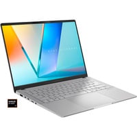 ASUS Vivobook S14 (M5406UA-PP003W), Notebook silber, AMD Ryzen 7 8845HS, AMD Radeon 780M, 16 GB LPDDR5X, 1 TB (1 TB SSD), Windows 11 Home